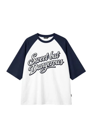 BEE UNUSUAL T-Shirt Sweet but Dangerous Oversized – Λευκό / Σκούρο Μπλε